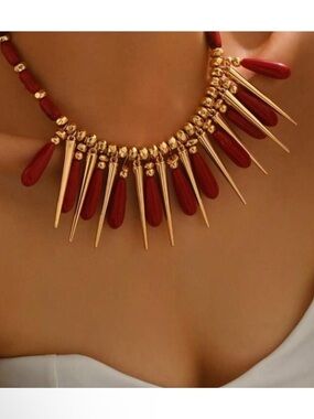 Red Ember Drop Fringe Necklace – Golden Drama Piece